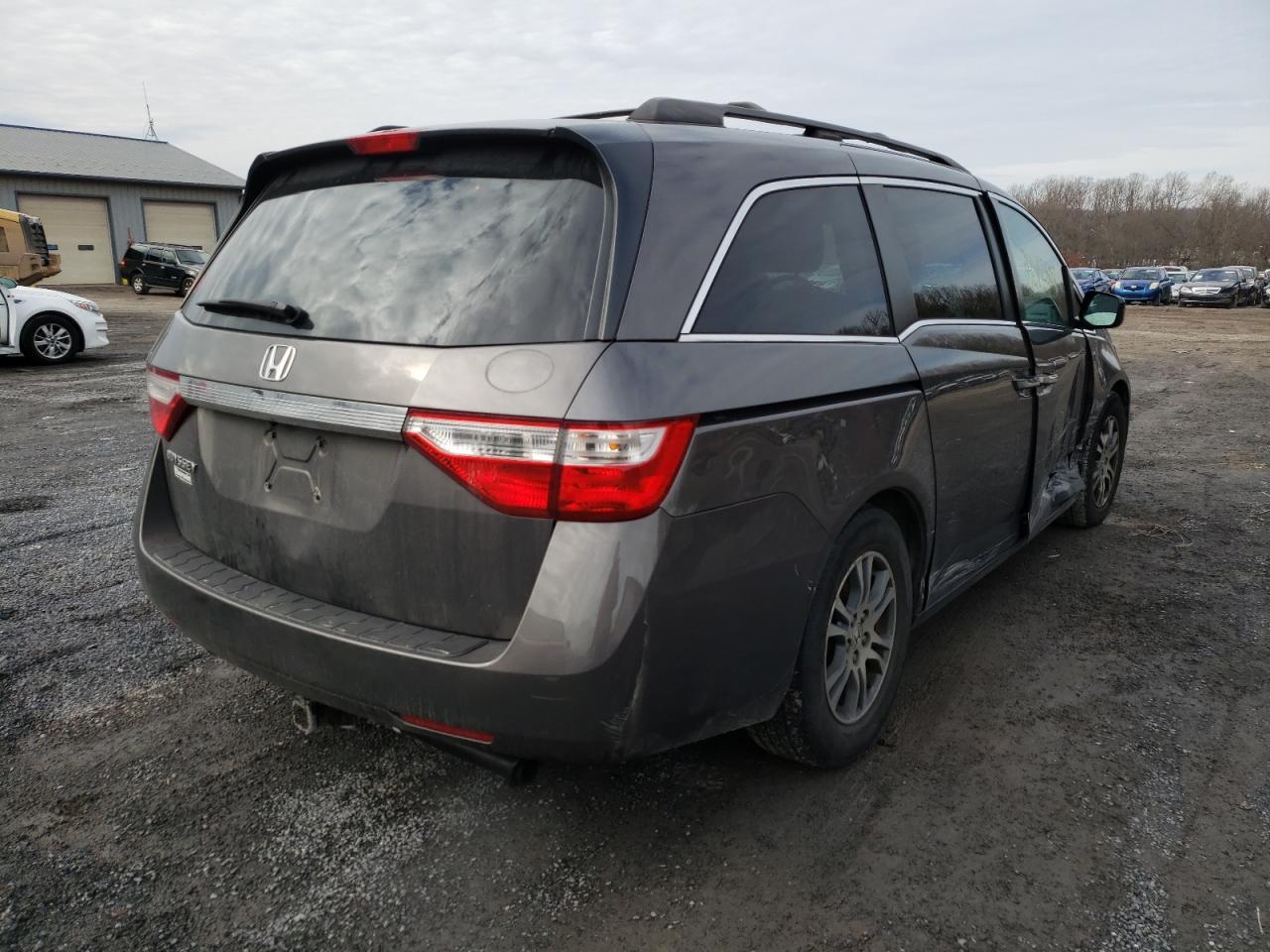 Photo 4 from auction – 2013 HONDA ODYSSEY EX with VIN 5FNRL5H40DB027791