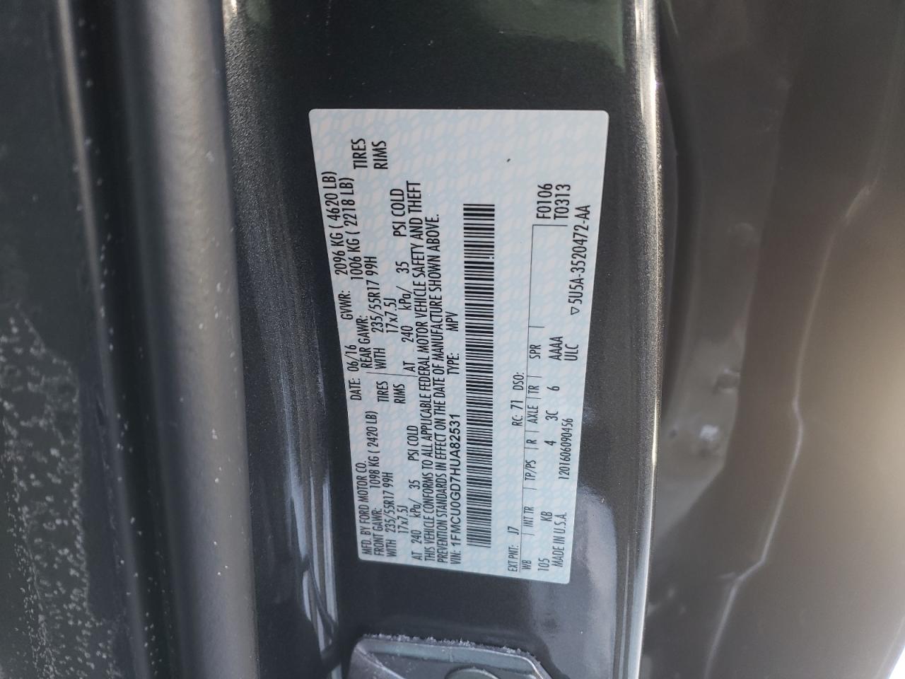 Photo 10 from auction – 2017 FORD ESCAPE SE with VIN 1FMCU0GD7HUA82531