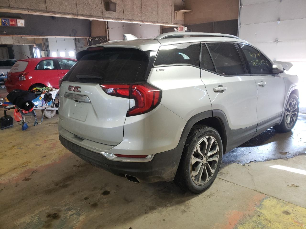 Photo 4 from auction – 2020 GMC TERRAIN SL with VIN 3GKALPEX8LL160830