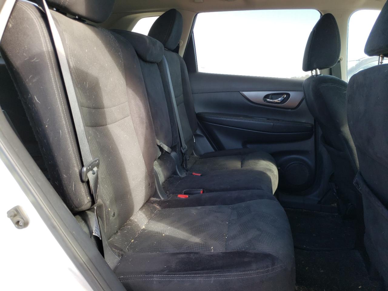 Photo 6 from auction – 2014 NISSAN ROGUE S with VIN 5N1AT2MV4EC850874