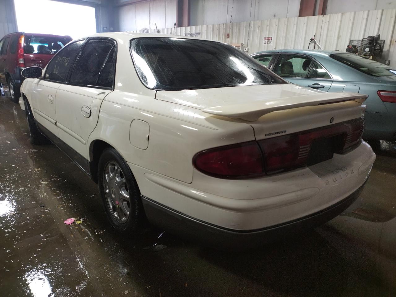 Photo 3 from auction – 2004 BUICK REGAL GS with VIN 2G4WF521541233650