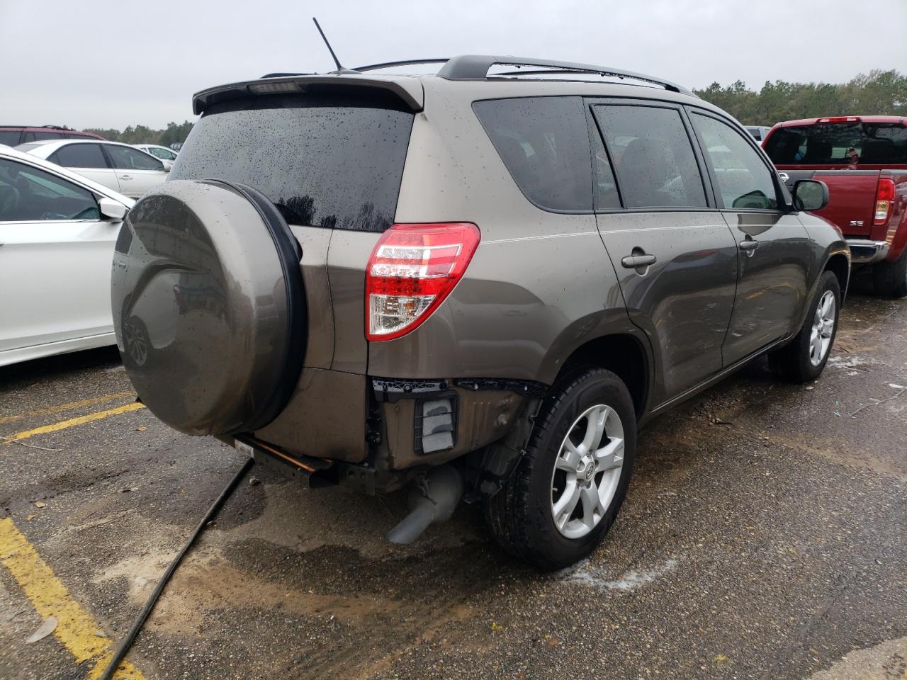 Photo 4 from auction – 2012 TOYOTA RAV4 with VIN 2T3ZF4DVXCW152144
