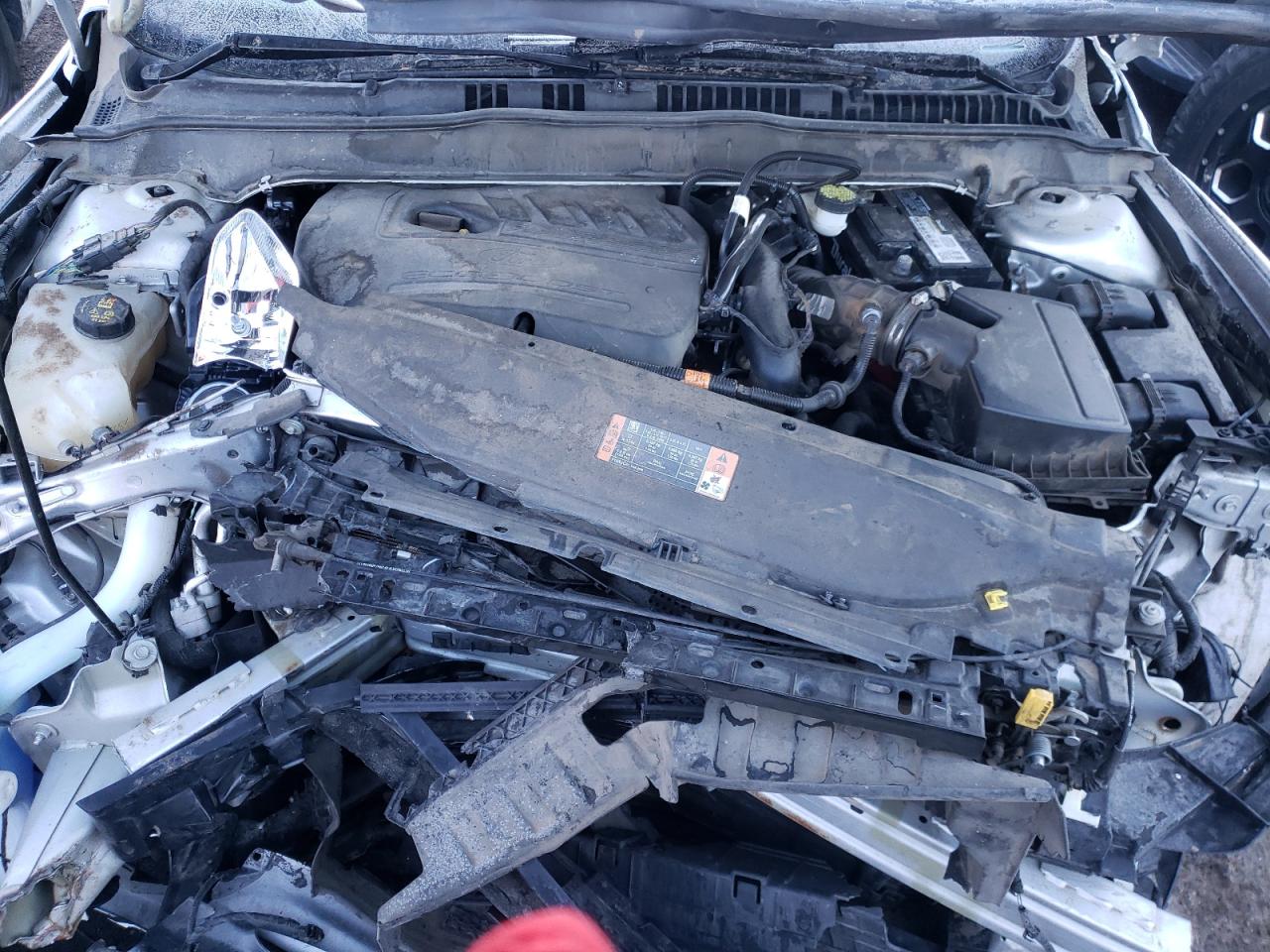 Photo 7 from auction – 2016 FORD FUSION SE with VIN 3FA6P0HD7GR144111