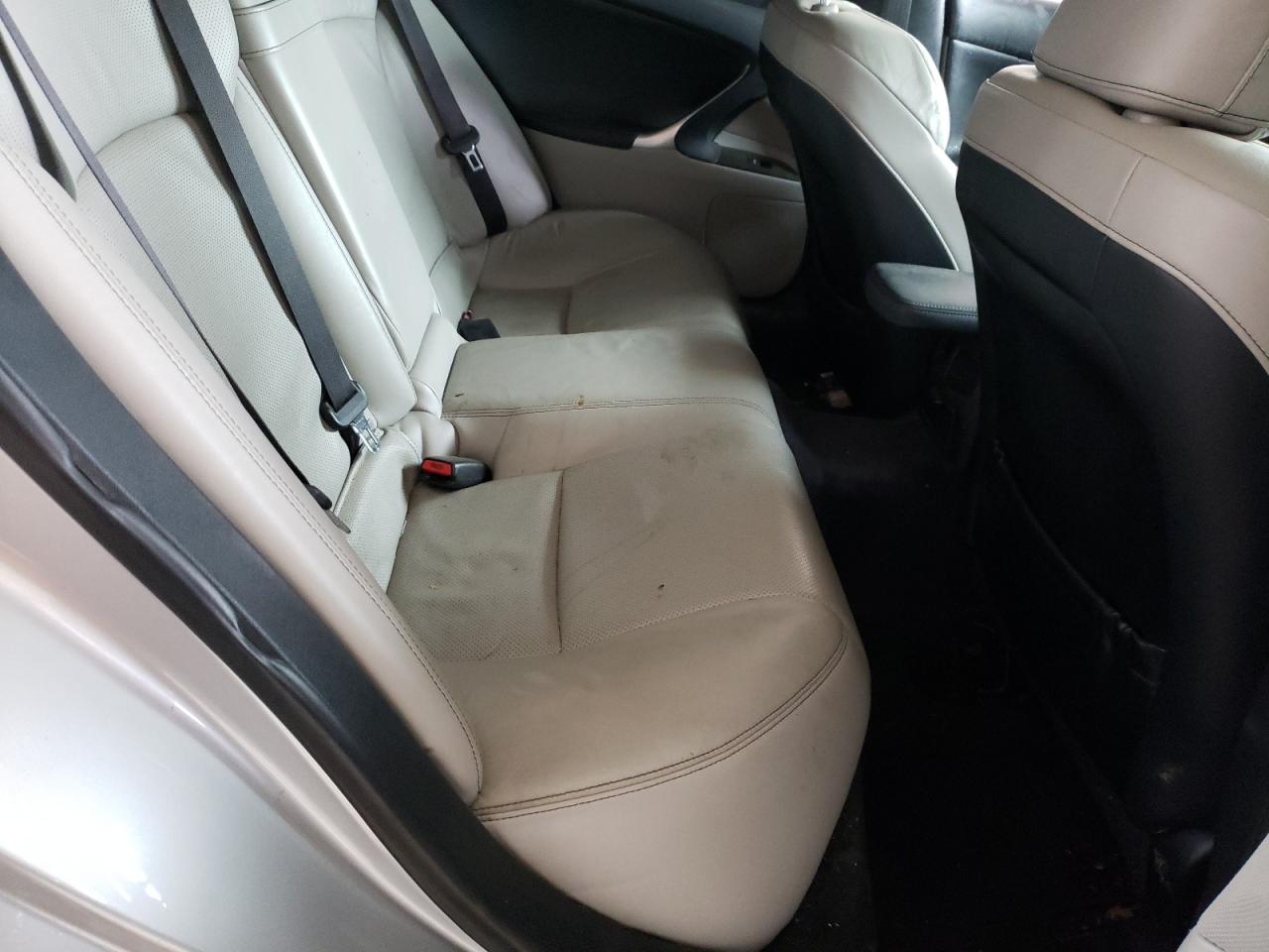 Photo 6 from auction – 2012 LEXUS IS 250 with VIN JTHCF5C23C5056316