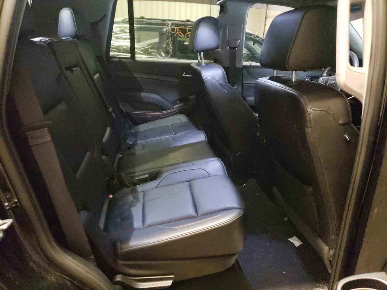 Photo 6 from auction – 2019 GMC YUKON SLT with VIN 1GKS2BKC4KR352474