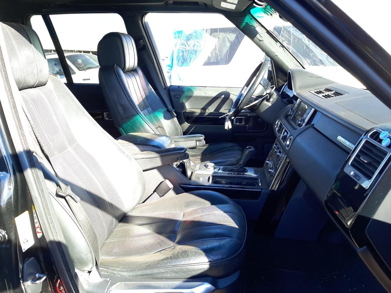 Photo 5 from auction – 2011 LAND ROVER RANGE ROVE with VIN SALMF1E44BA337455