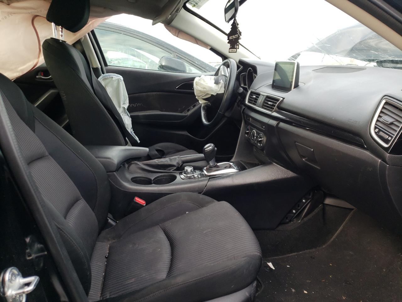 Photo 5 from auction – 2015 MAZDA 3 TOURING with VIN 3MZBM1V73FM137395