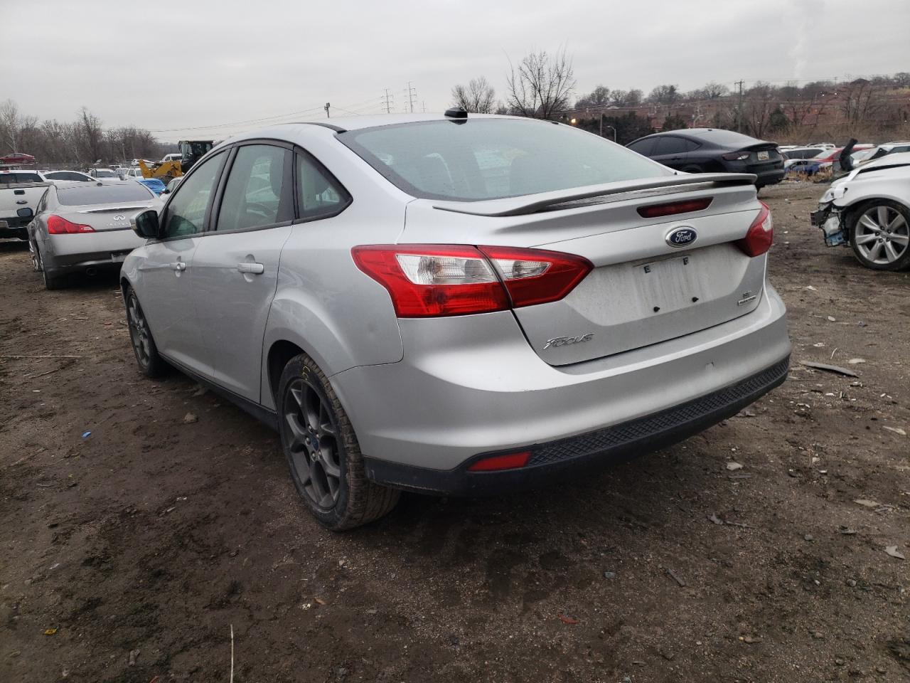 Photo 3 from auction – 2013 FORD FOCUS SE with VIN 1FADP3F20DL266099