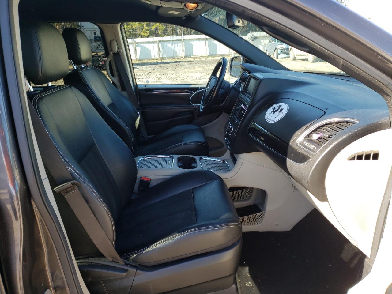 Photo 5 from auction – 2019 DODGE GRAND CARA with VIN 2C4RDGCG6KR724989