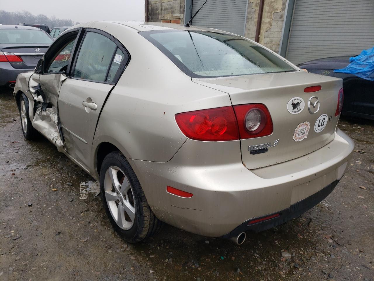 Photo 3 from auction – 2006 MAZDA 3 I with VIN JM1BK12F561415294