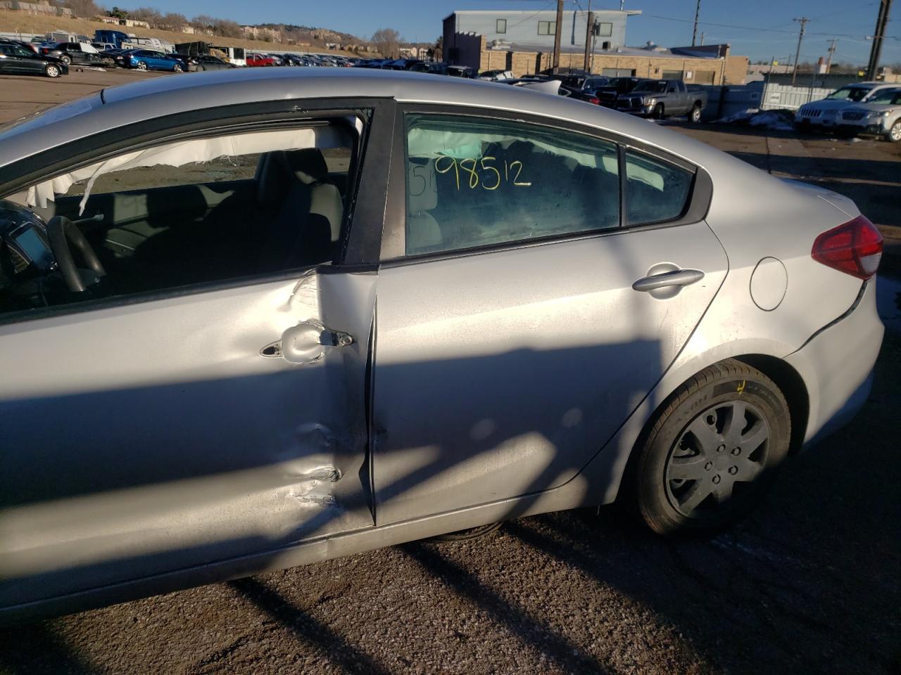 Photo 9 from auction – 2018 KIA FORTE LX with VIN 3KPFL4A73JE164534