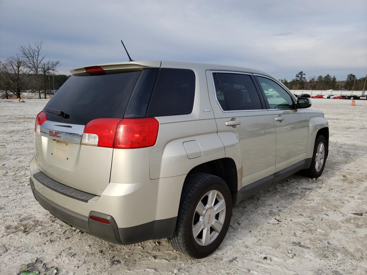 Photo 4 from auction – 2013 GMC TERRAIN SL with VIN 2GKALMEKXD6256080