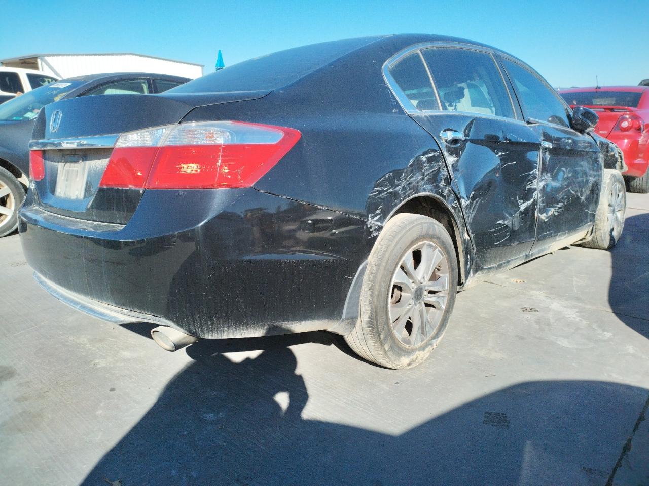 Photo 4 from auction – 2014 HONDA ACCORD LX with VIN 1HGCR2F35EA239949