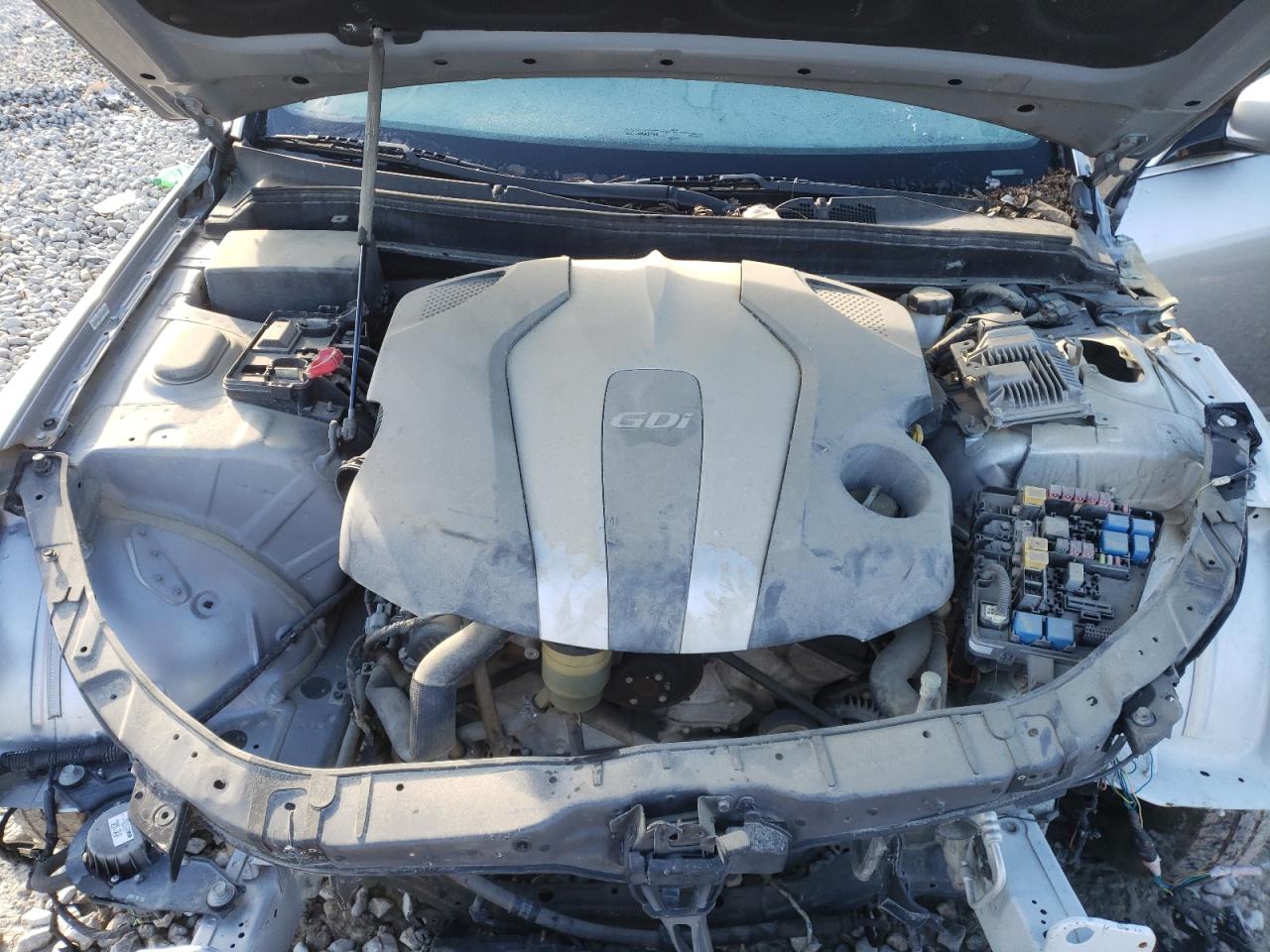 Photo 7 from auction – 2012 HYUNDAI GENESIS 3. with VIN KMHGC4DDXCU175679