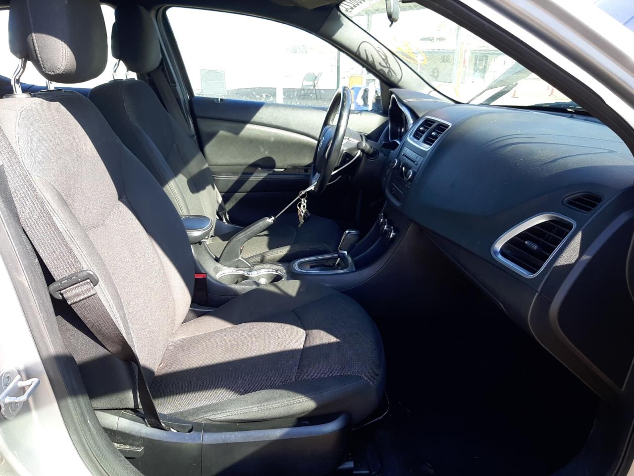 Photo 5 from auction – 2013 DODGE AVENGER SX with VIN 1C3CDZCB2DN625175