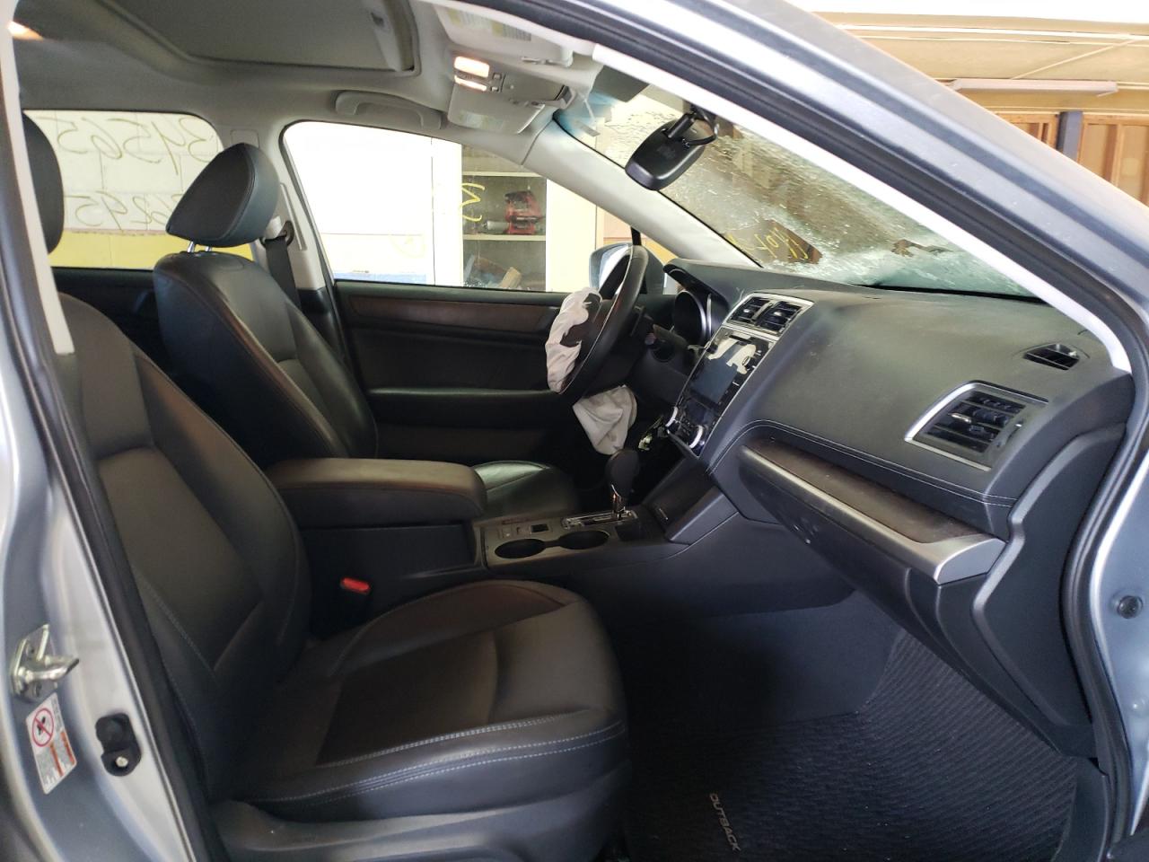 Photo 5 from auction – 2018 SUBARU OUTBACK 2. with VIN 4S4BSAKCXJ3376295