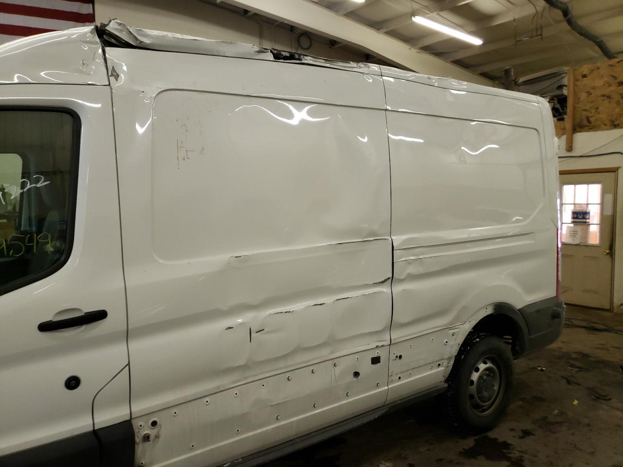 Photo 9 from auction – 2016 FORD TRANSIT T- with VIN 1FTBW2CVXGKB28643
