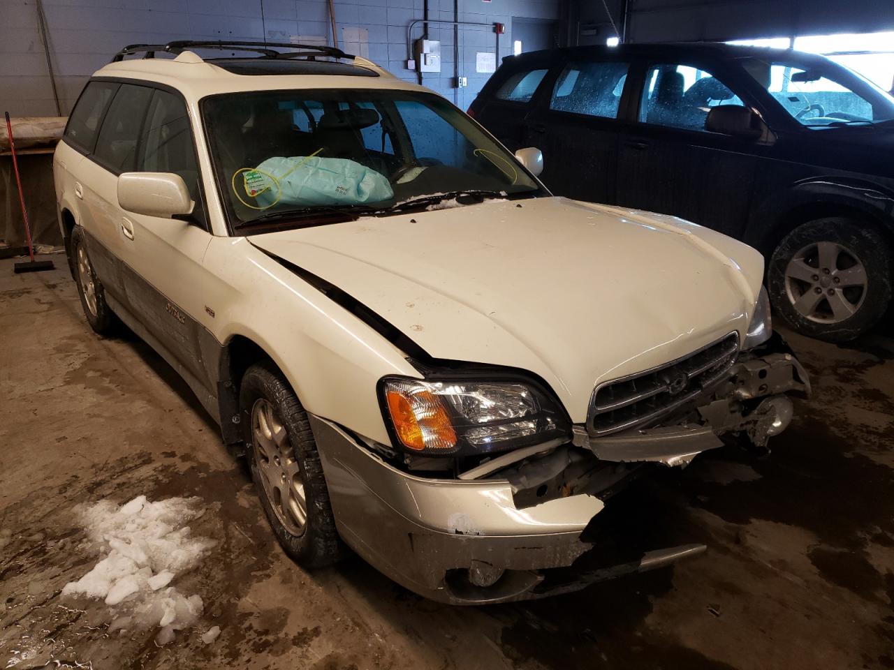 SUBARU LEGACY OUT 2002 with VIN 4S3BH896527618898 - Photo from auction