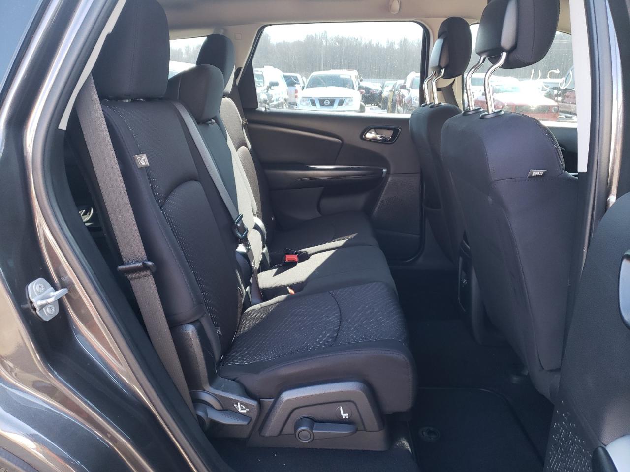 Photo 6 from auction – 2015 DODGE JOURNEY SE with VIN 3C4PDCAB2FT631011