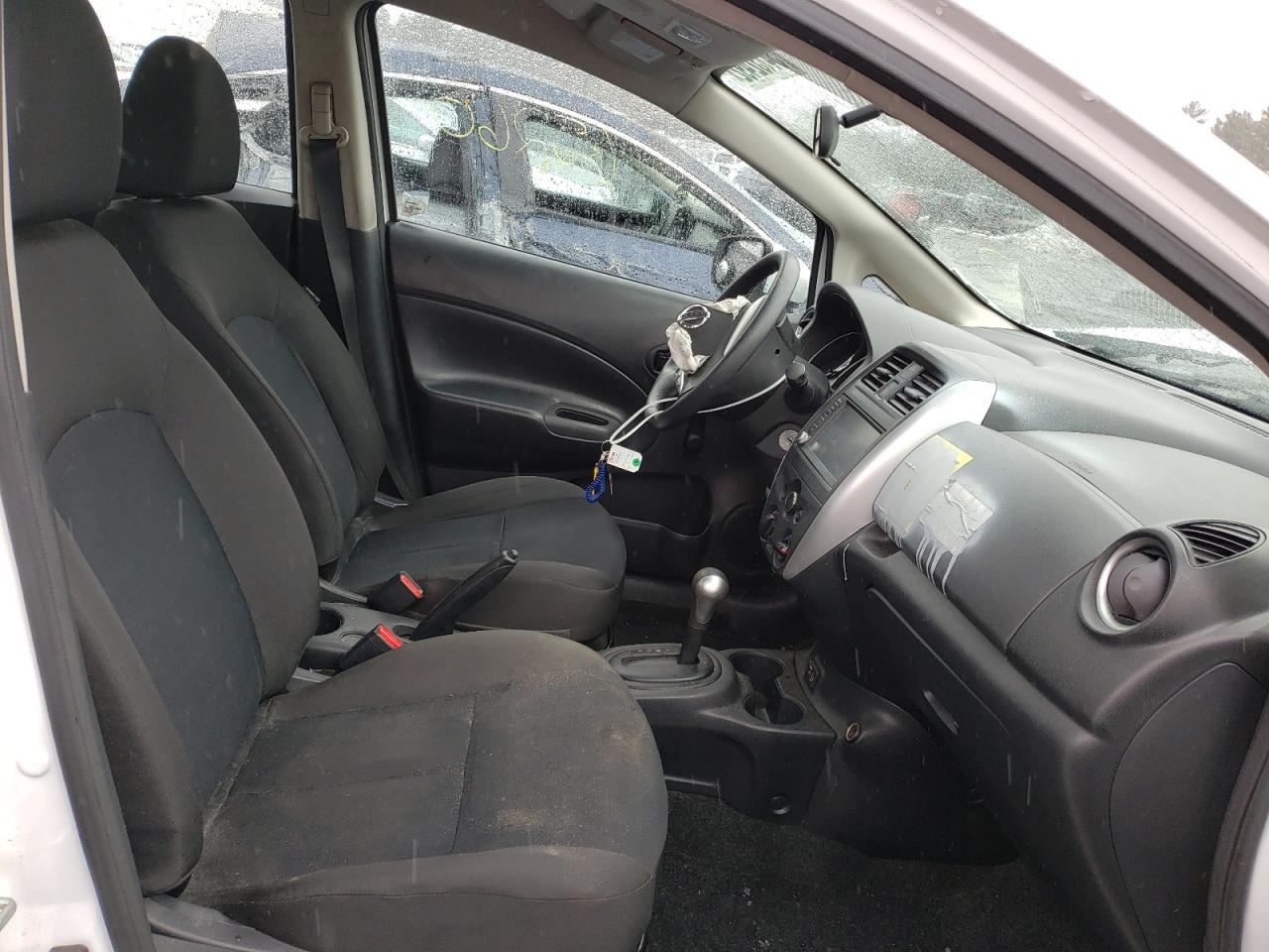 Photo 5 from auction – 2019 NISSAN VERSA NOTE with VIN 3N1CE2CP7KL360510