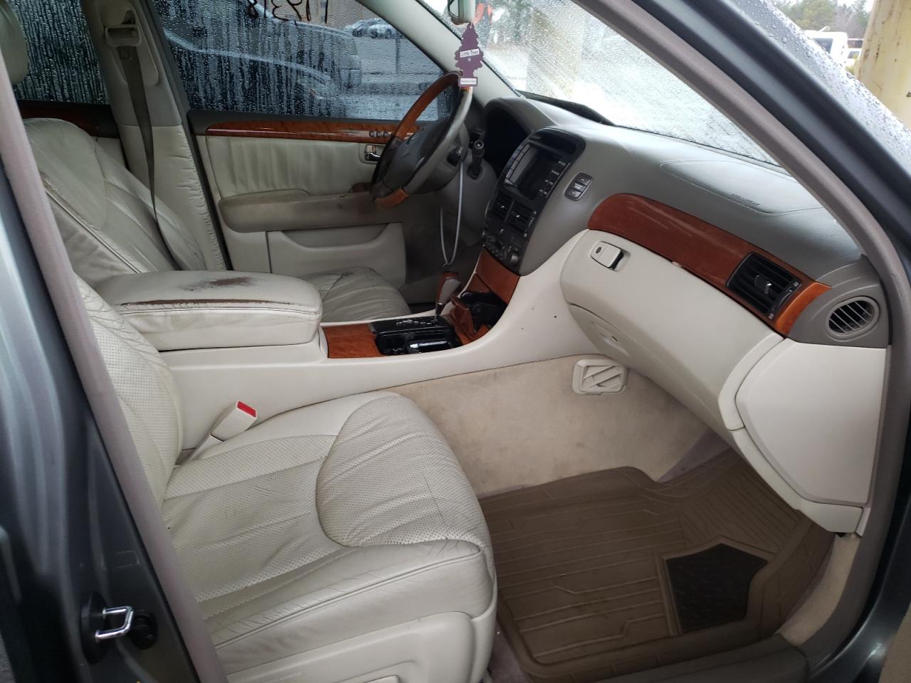 Photo 5 from auction – 2003 LEXUS LS 430 with VIN JTHBN30F030097042