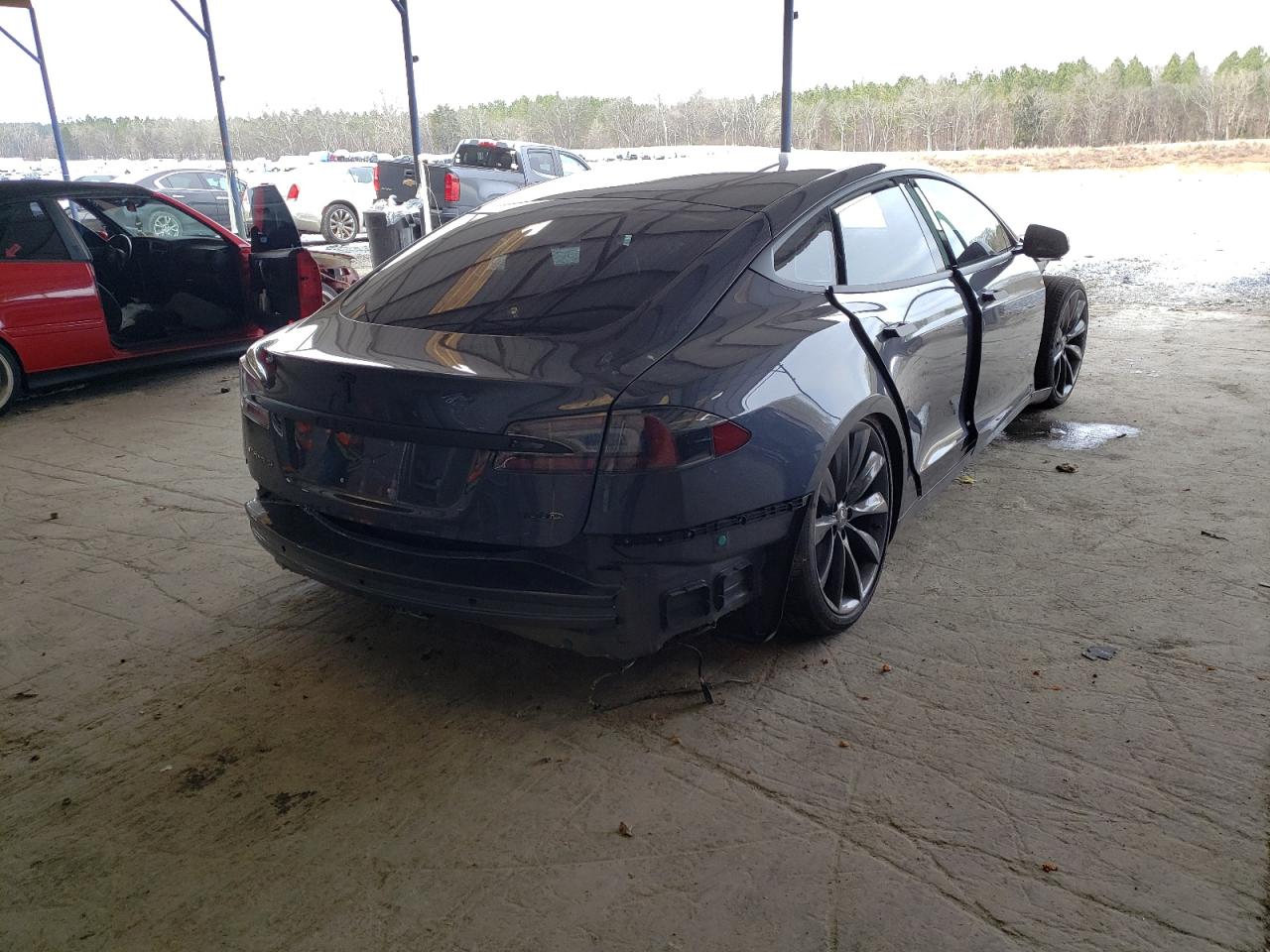 Photo 4 from auction – 2017 TESLA MODEL S with VIN 5YJSA1E26HF228944