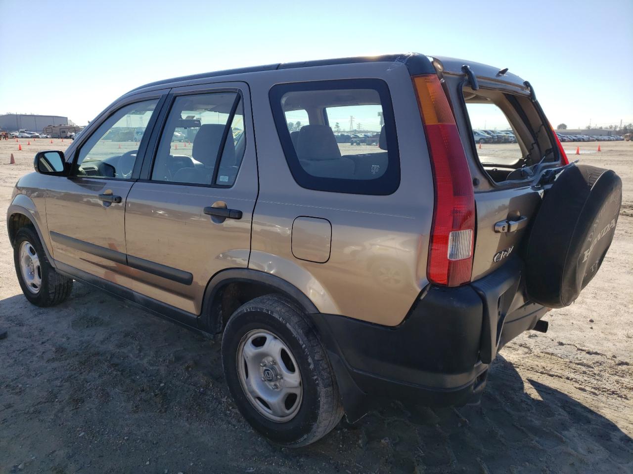 Photo 3 from auction – 2004 HONDA CRV with VIN JHLRD68454C021942