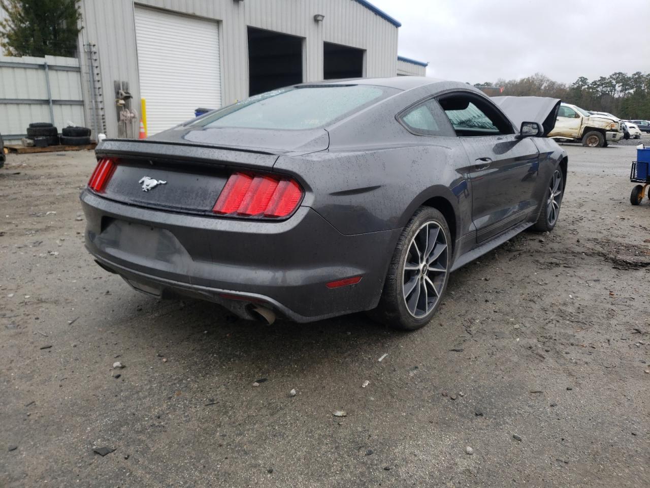 Photo 4 from auction – 2017 FORD MUSTANG with VIN 1FA6P8TH4H5305043