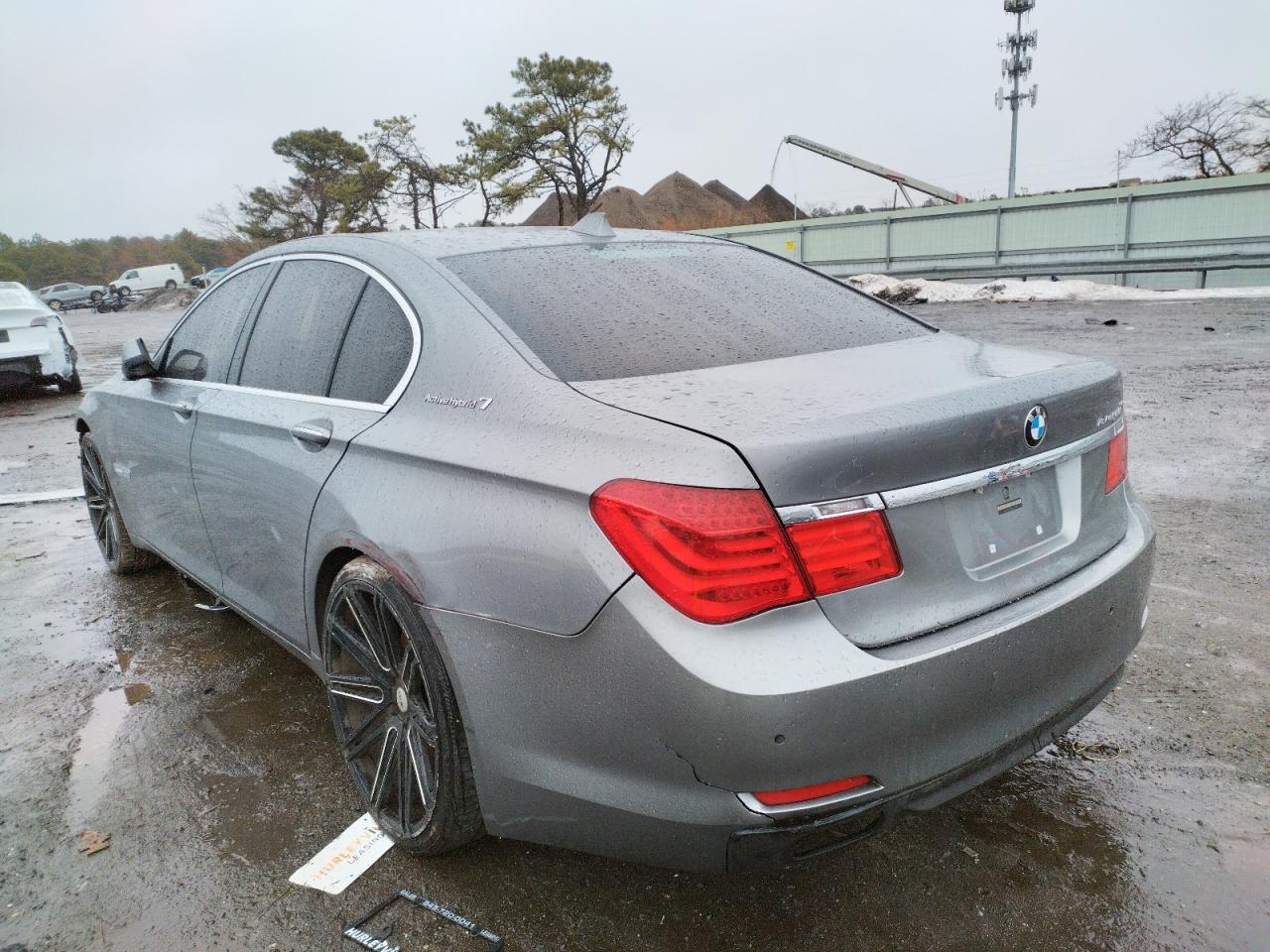 Photo 3 from auction – 2011 BMW 750 I with VIN WBAKX6C56BC197124