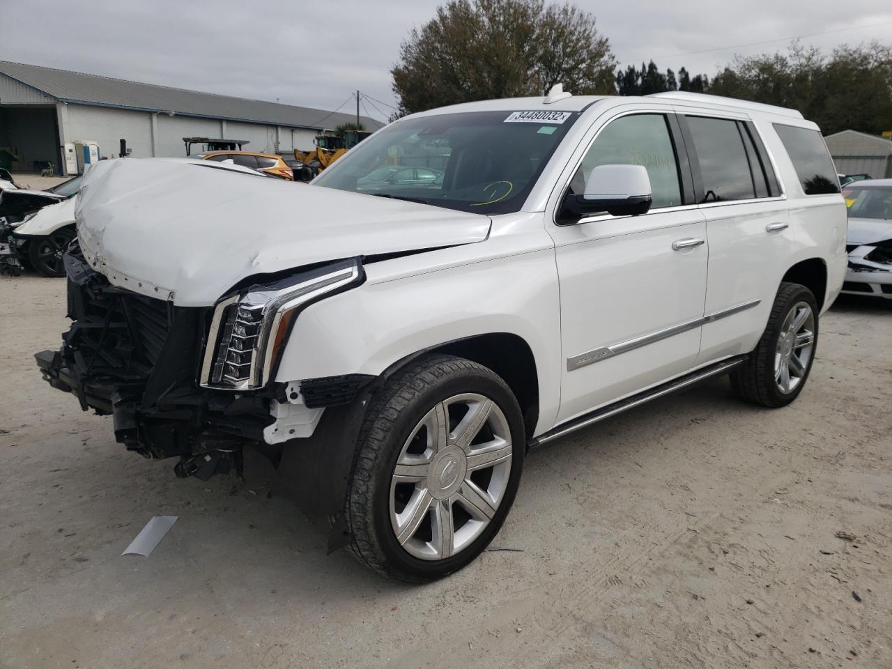 Photo 2 from auction – 2016 CADILLAC ESCALADE P with VIN 1GYS4CKJ3GR167957