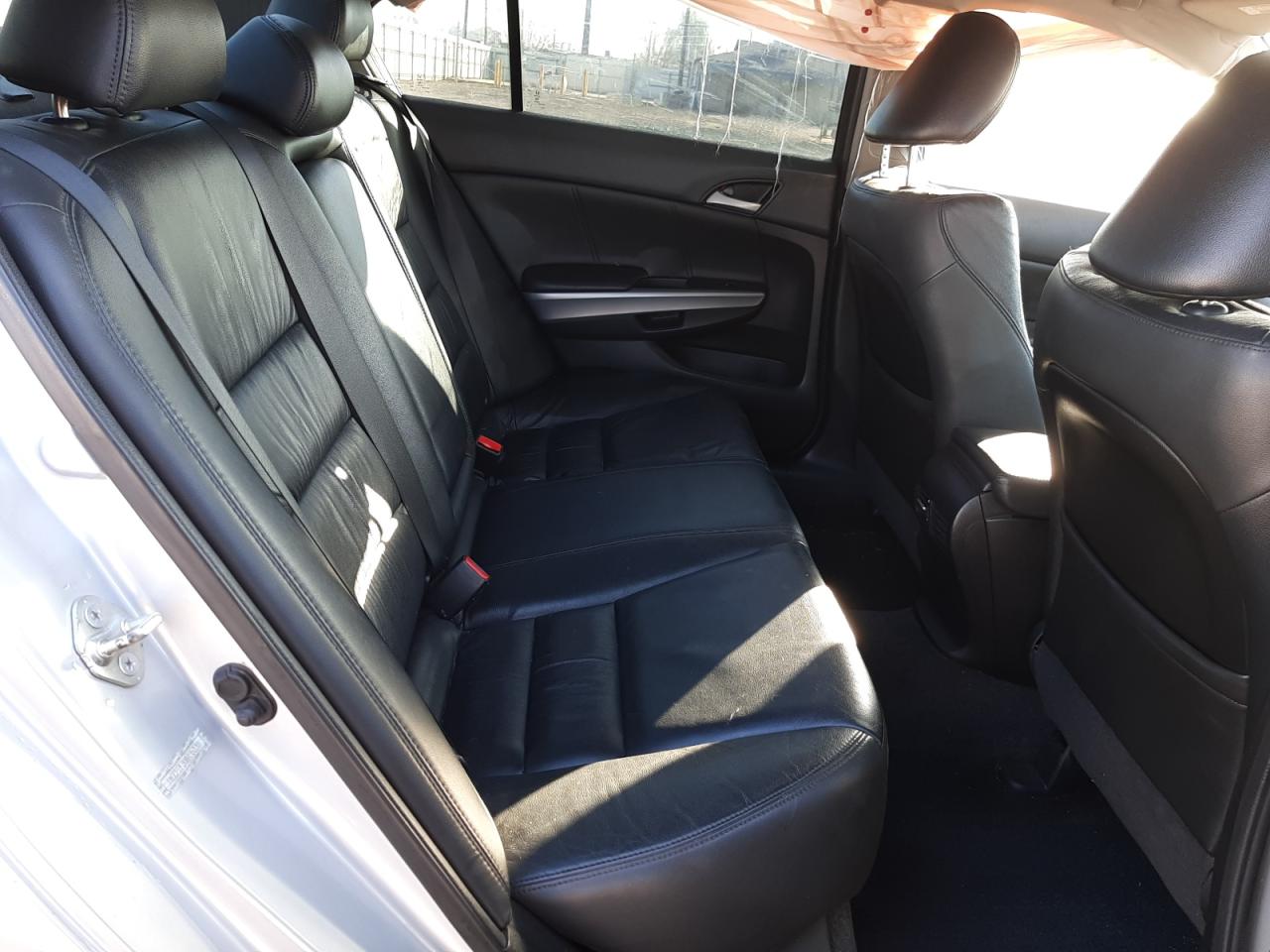 Photo 6 from auction – 2010 HONDA ACCORD EXL with VIN 1HGCP2F80AA060066