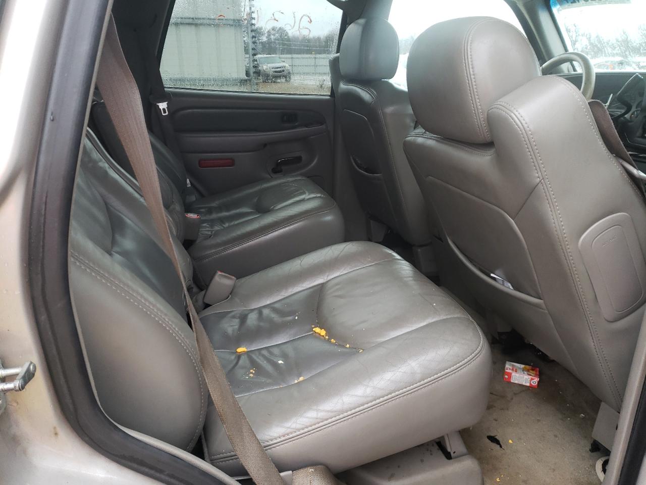 Photo 6 from auction – 2004 GMC YUKON DENA with VIN 1GKEK63U34J280535