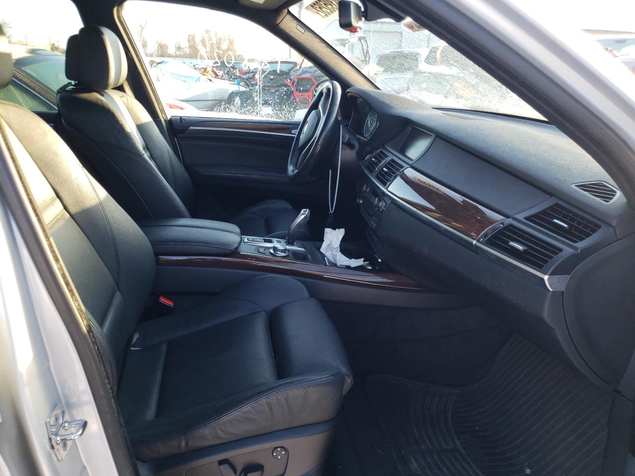 Photo 5 from auction – 2008 BMW X5 3.0I with VIN 5UXFE43538L023159