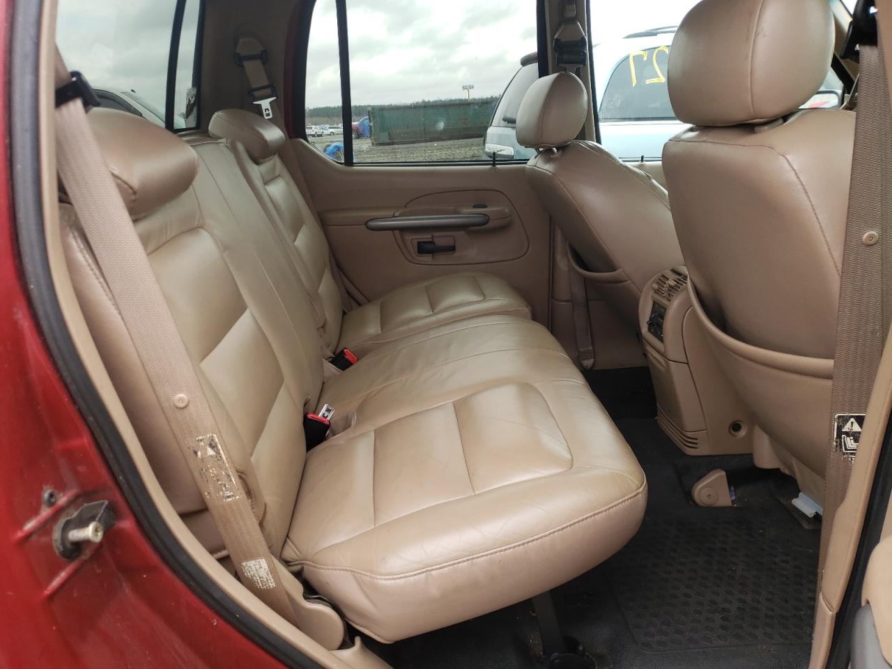 Photo 6 from auction – 2001 FORD EXPLORER S with VIN 1FMZU67E31UB38489