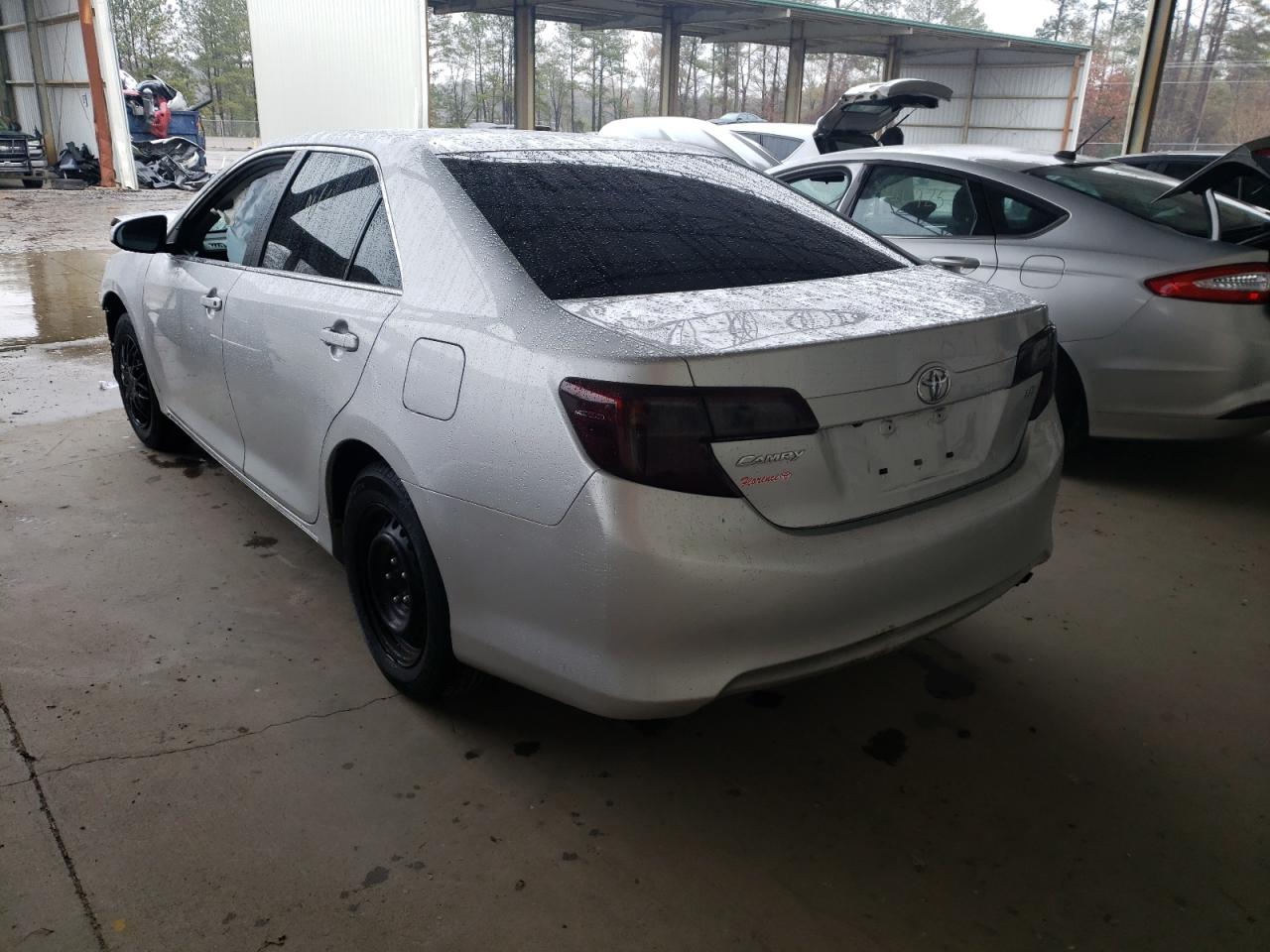 Photo 3 from auction – 2014 TOYOTA CAMRY L with VIN 4T4BF1FK3ER417720