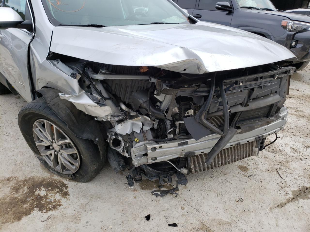 Photo 9 from auction – 2019 GMC ACADIA SLE with VIN 1GKKNLLA1KZ252987