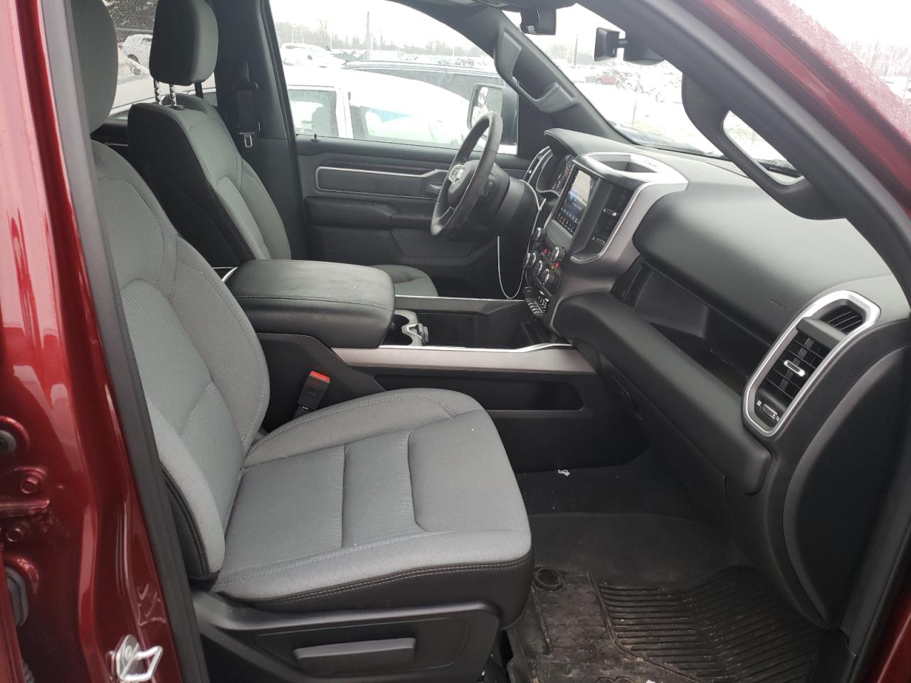 Photo 5 from auction – 2021 RAM 1500 BIG H with VIN 1C6SRFMT1MN803339