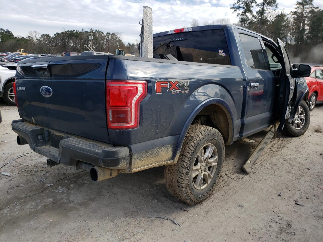 Photo 4 from auction – 2017 FORD F150 SUPER with VIN 1FTEW1EF7HKC15575
