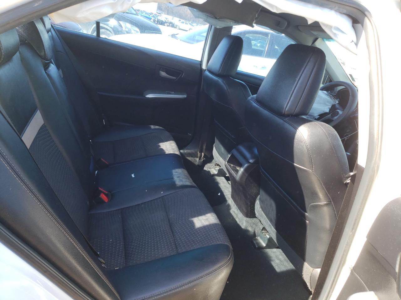 Photo 6 from auction – 2014 TOYOTA CAMRY L with VIN 4T1BF1FK5EU361838