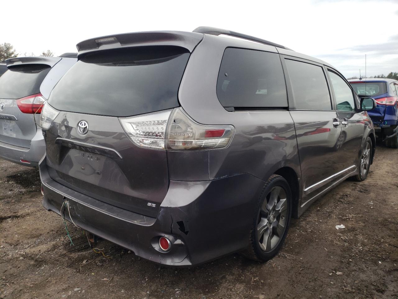 Photo 4 from auction – 2014 TOYOTA SIENNA SPO with VIN 5TDXK3DC2ES461638
