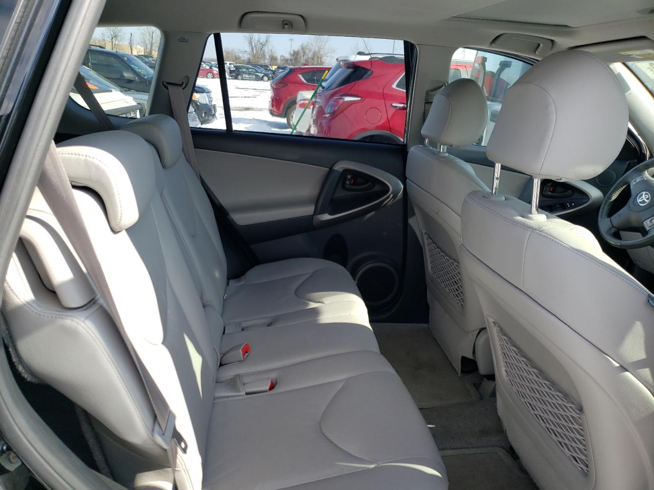 Photo 6 from auction – 2008 TOYOTA RAV4 LIMIT with VIN JTMBK31V485057346