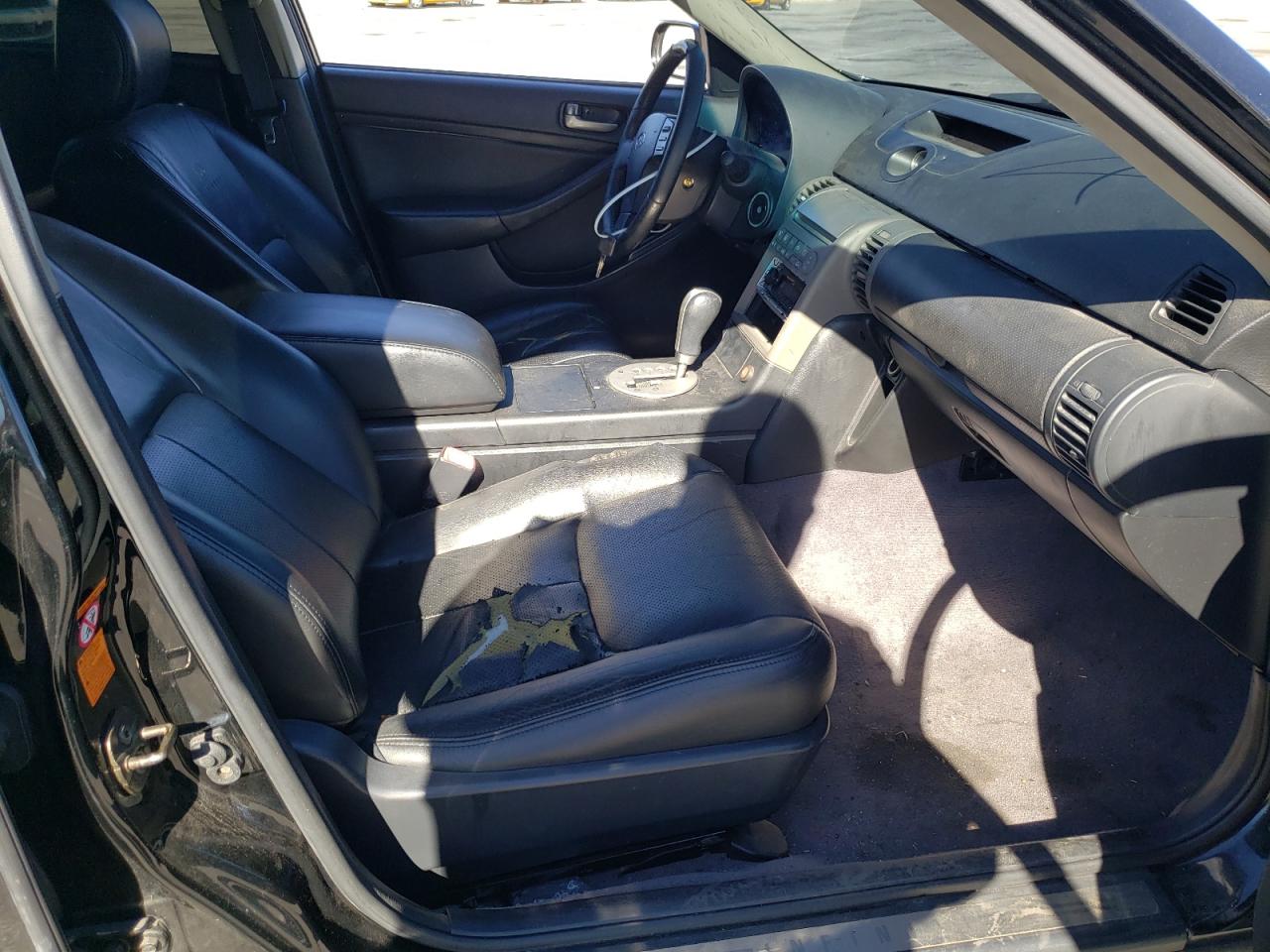 Photo 5 from auction – 2003 INFINITI G35 with VIN JNKCV51E03M320985