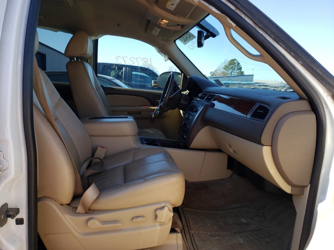 Photo 5 from auction – 2009 GMC YUKON SLT with VIN 1GKFC33J99R241513