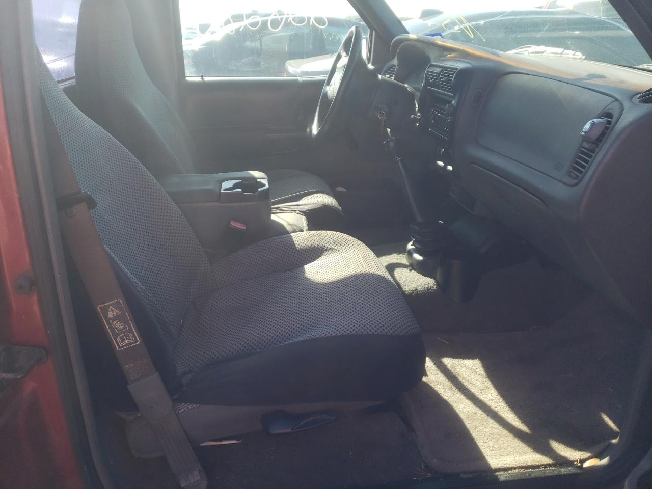 Photo 5 from auction – 2002 FORD RANGER with VIN 1FTYR10D72PA24615