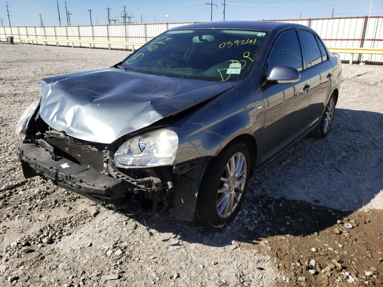Photo 2 from auction – 2009 VOLKSWAGEN JETTA WOLF with VIN 3VWRA71K09M039241