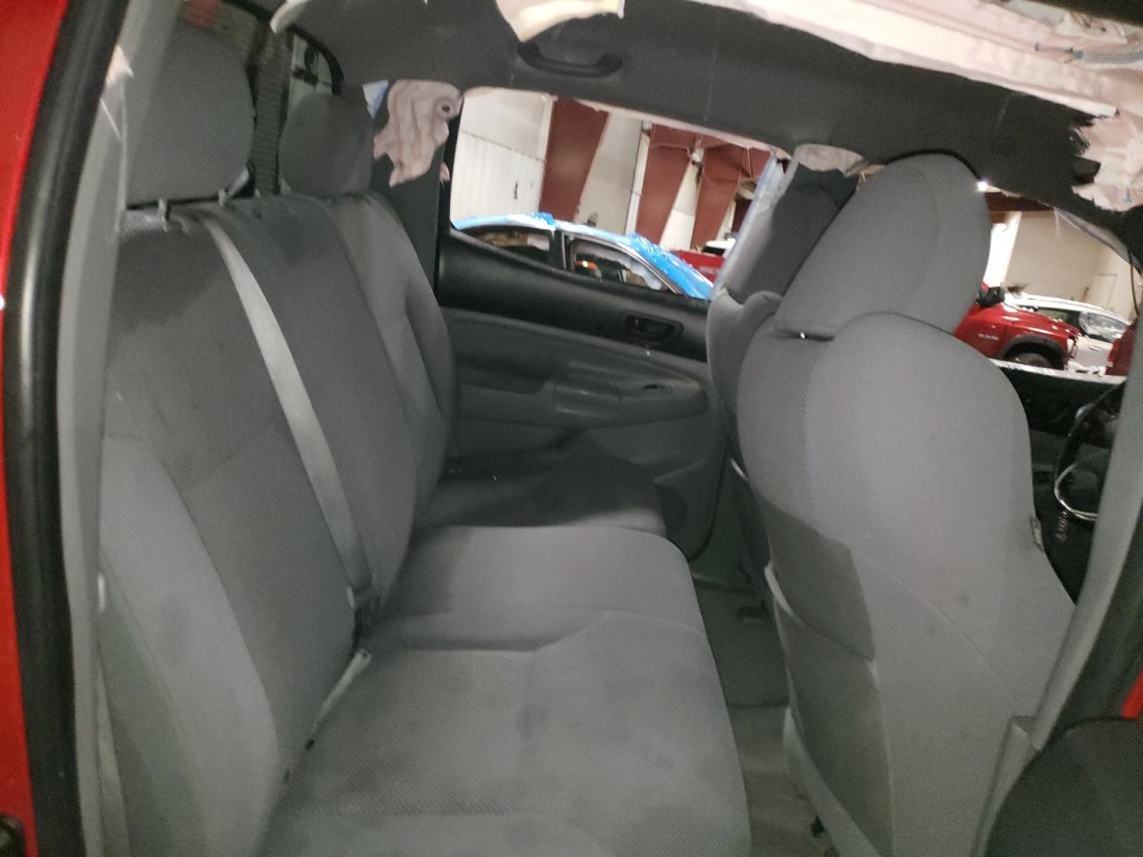 Photo 6 from auction – 2010 TOYOTA TACOMA DOU with VIN 3TMLU4EN3AM049124