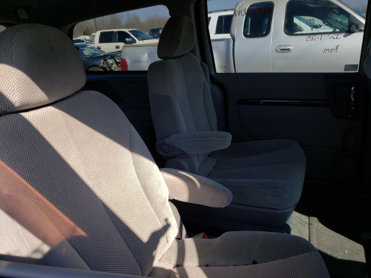 Photo 6 from auction – 2012 KIA SEDONA EX with VIN KNDMH4C70C6482416