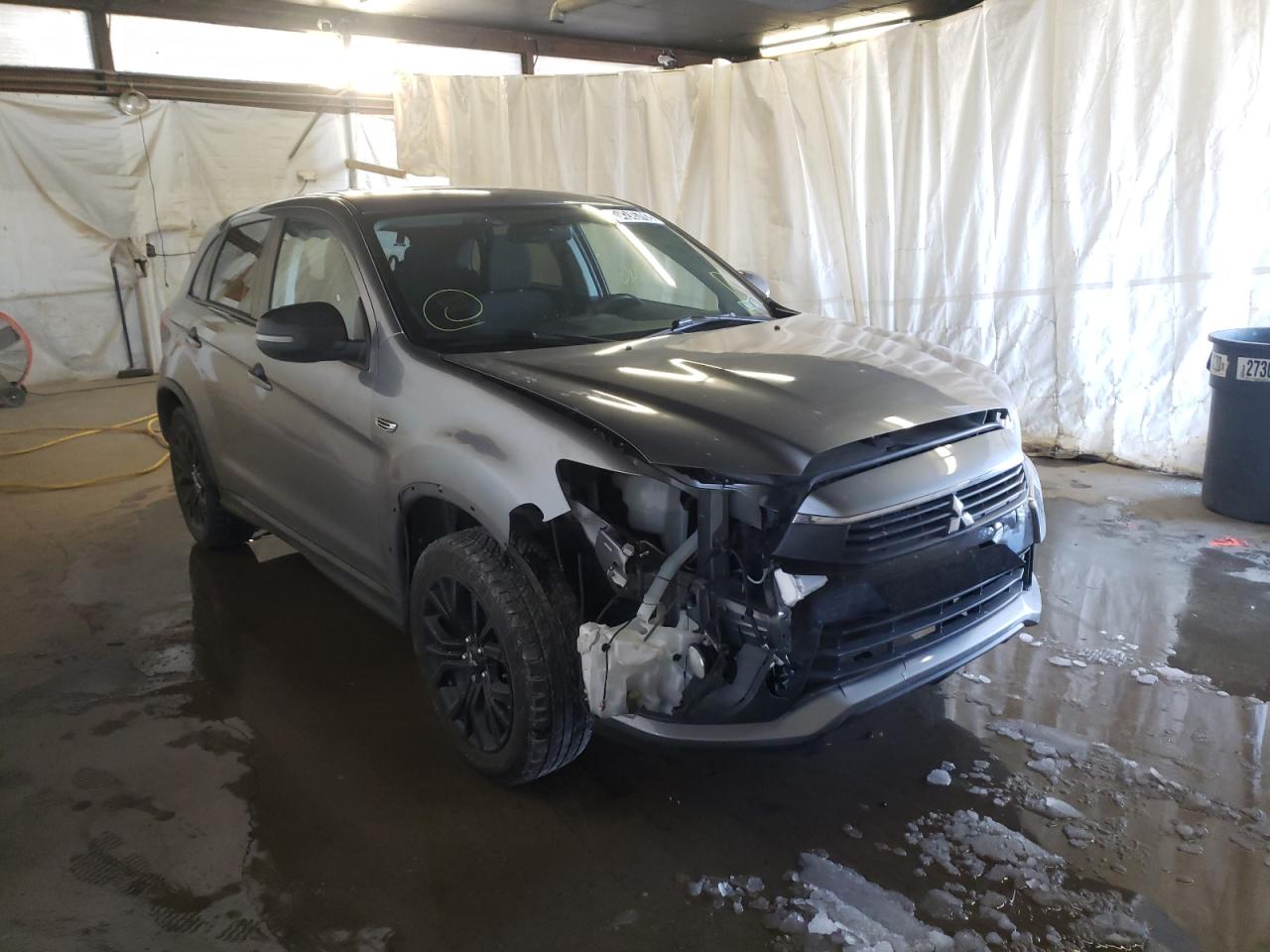 MITSUBISHI OUTLANDER 2017 with VIN JA4AR3AU5HZ050780 - Photo from auction