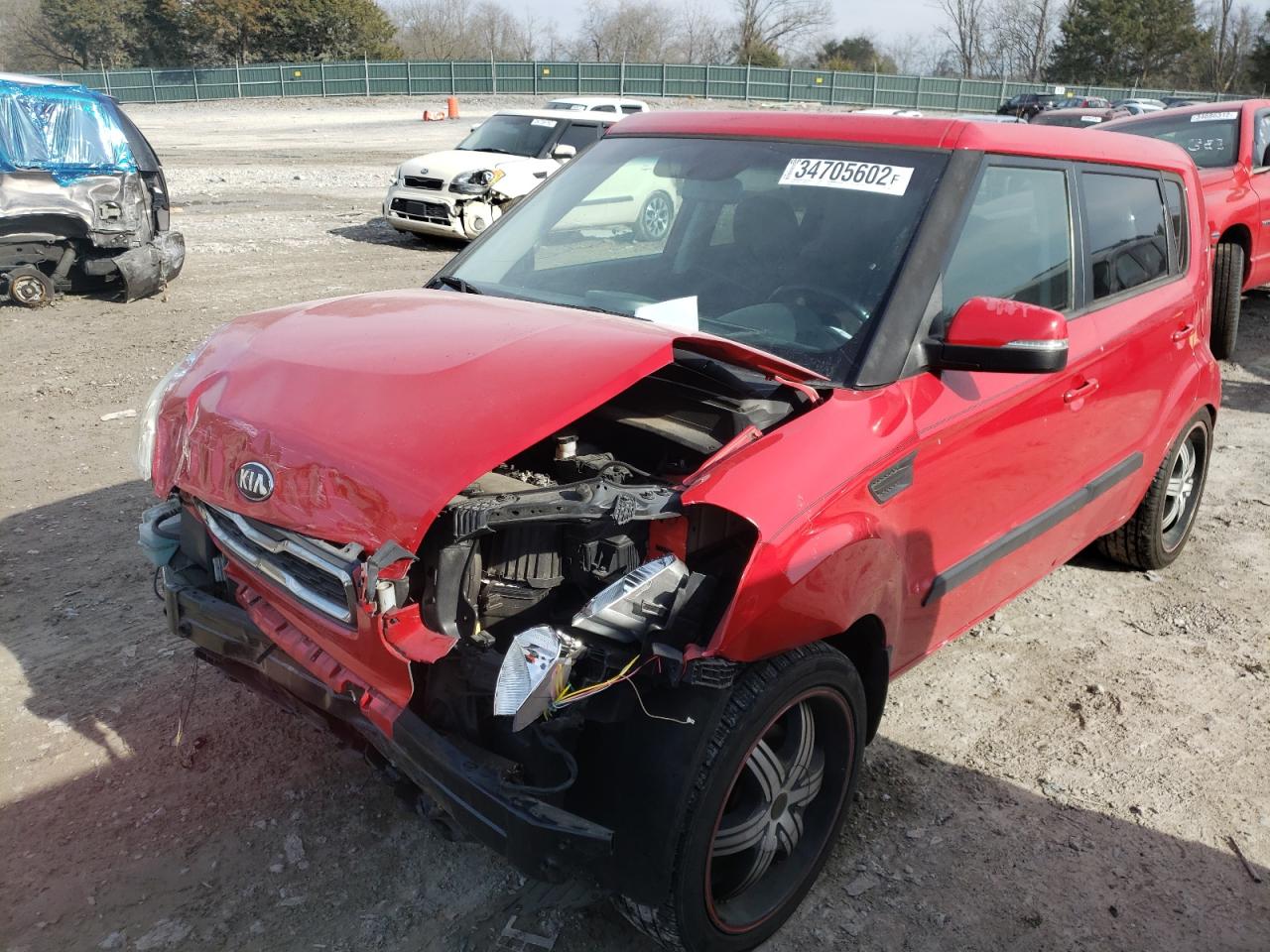 Photo 2 from auction – 2013 KIA SOUL + with VIN KNDJT2A61D7549732