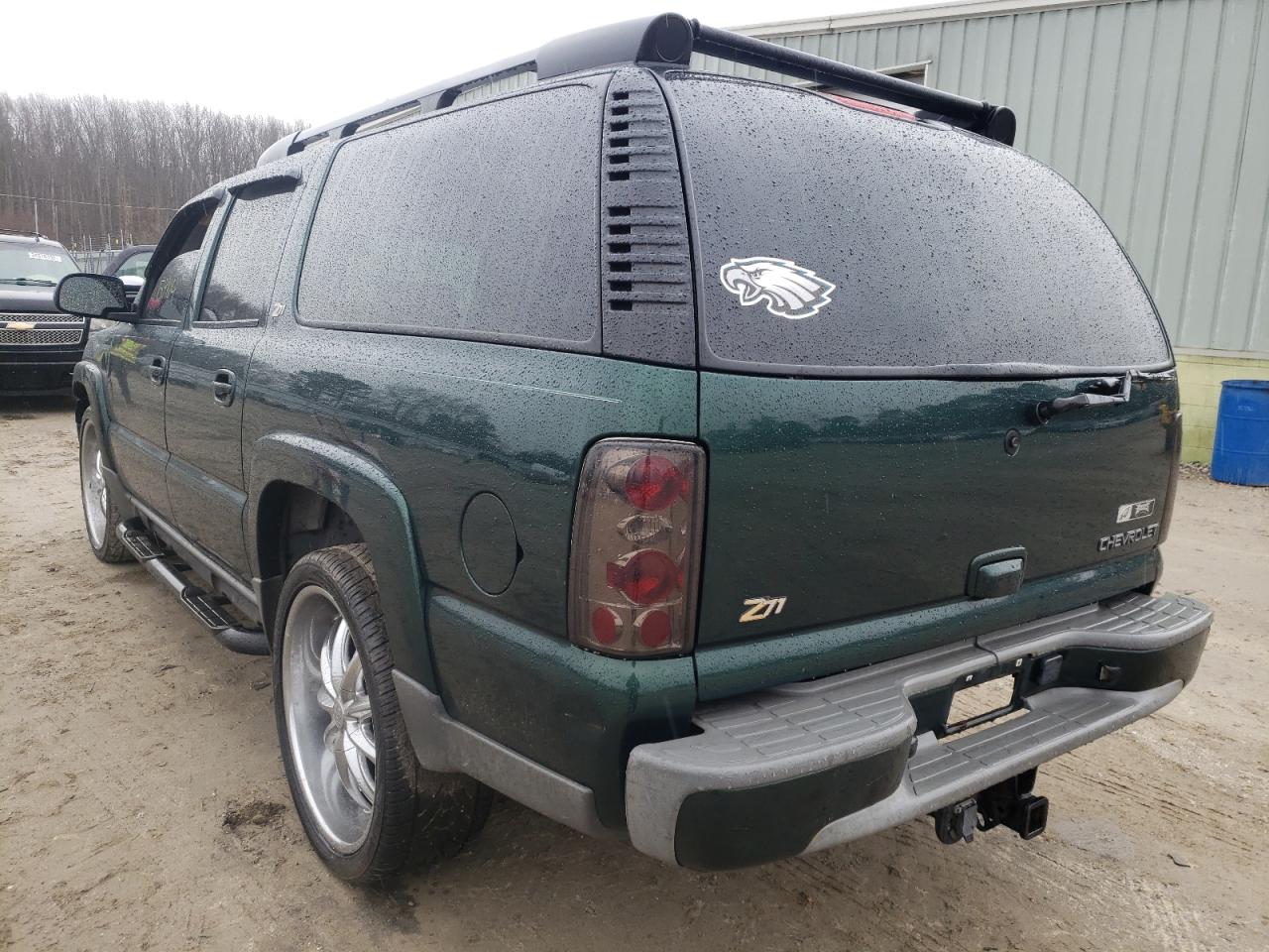 Photo 3 from auction – 2003 CHEVROLET SUBURBAN K with VIN 3GNFK16Z73G138397
